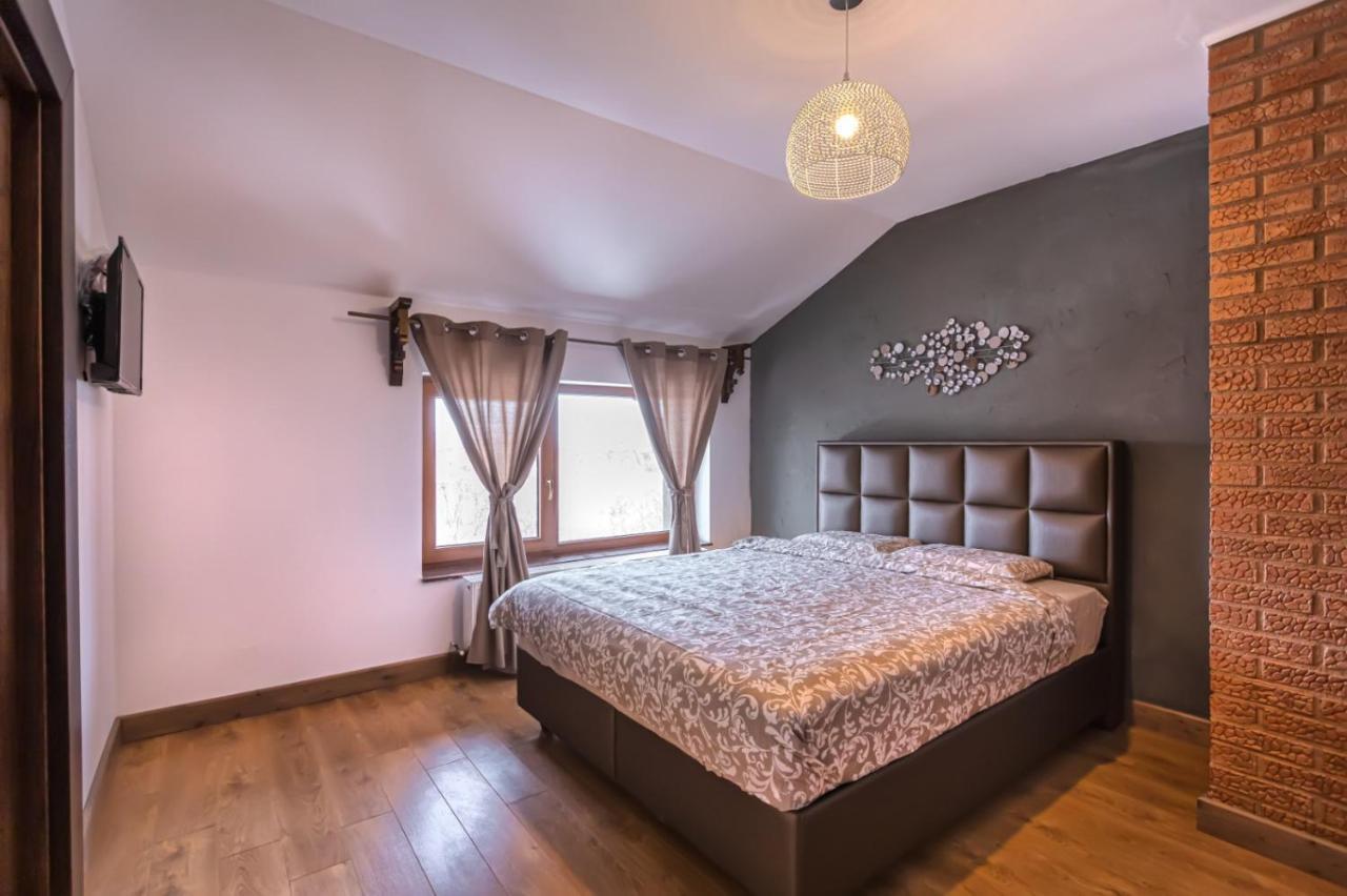 Transilvania Mansion Брашов Экстерьер фото