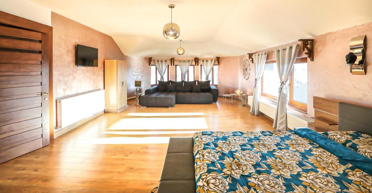 Transilvania Mansion Брашов Экстерьер фото